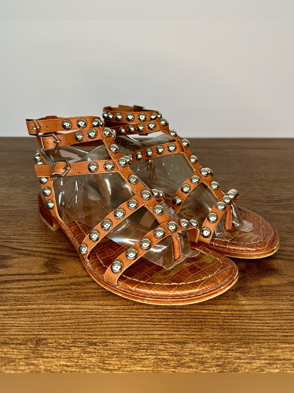 Sam Edelman Eavan Studded Gladiator Sandal in Brown/Silver Size 6.5